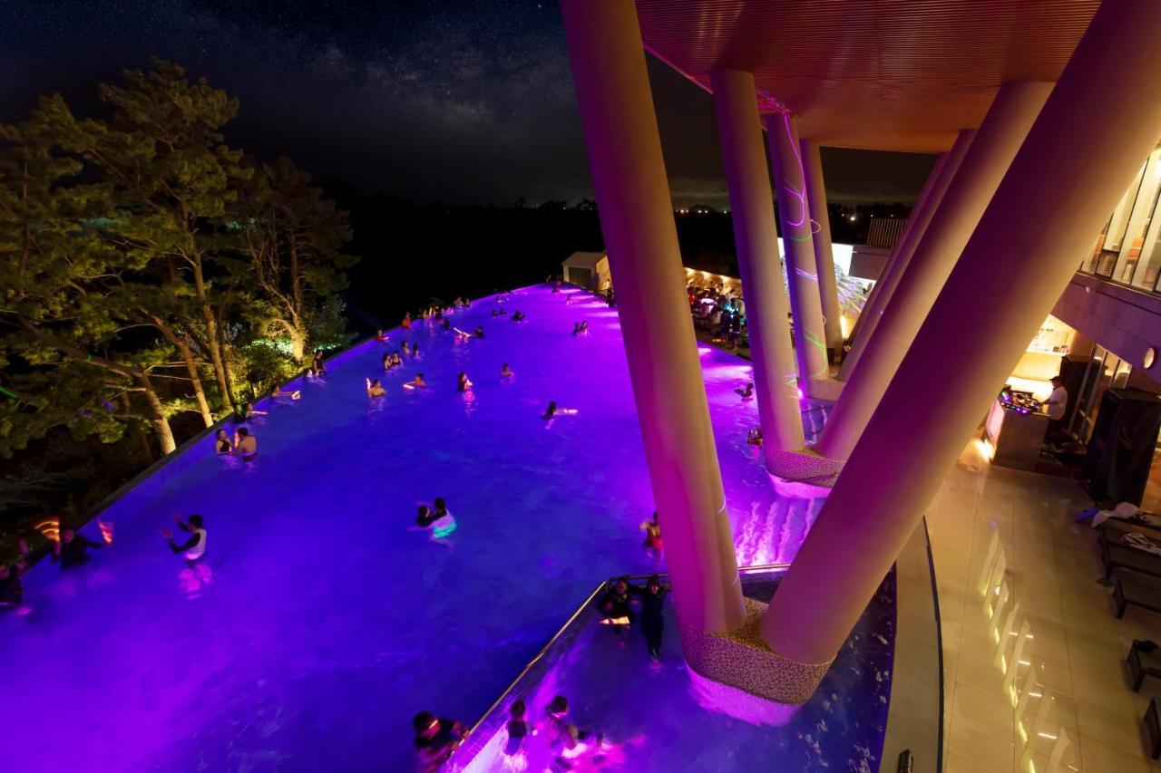 Hidden Cliff Hotel And Nature Seogwipo Exterior photo