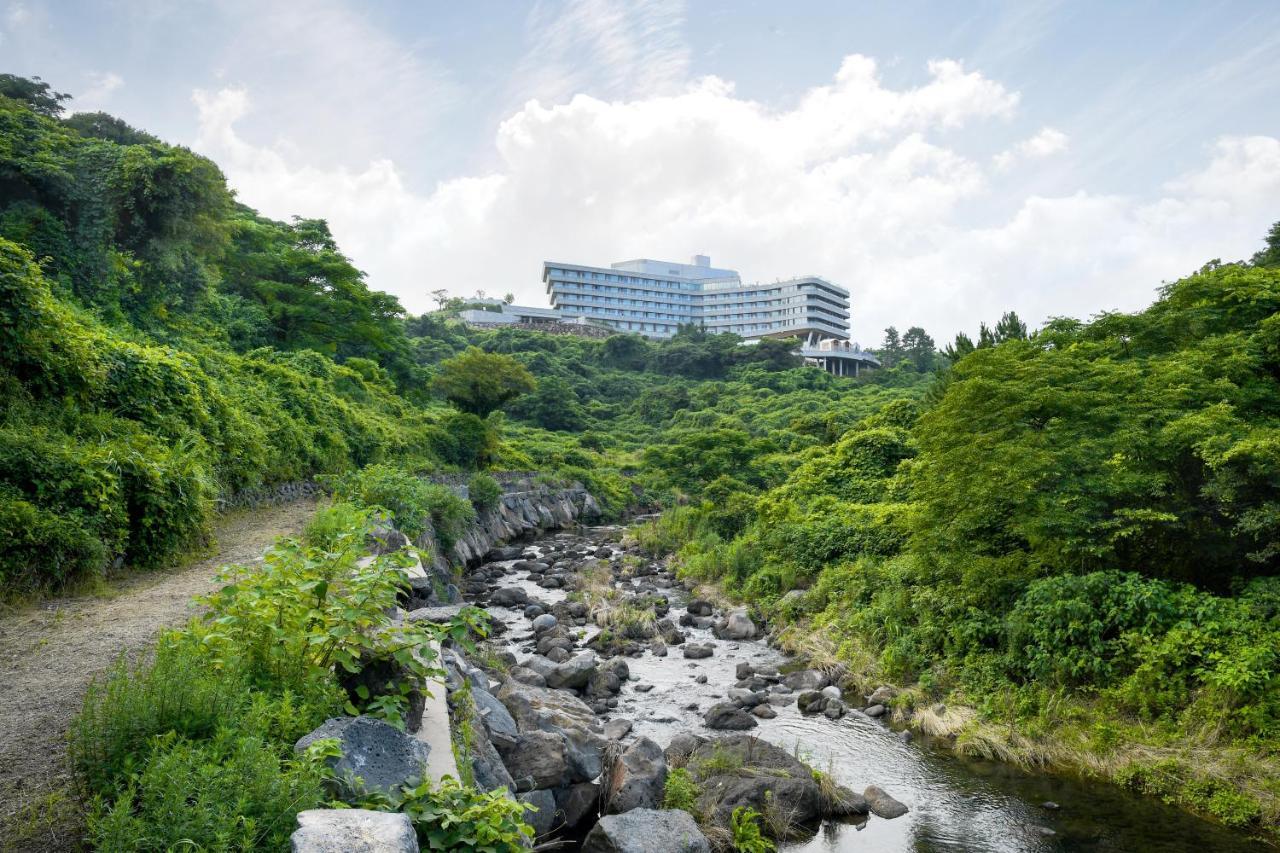 Hidden Cliff Hotel And Nature Seogwipo Exterior photo